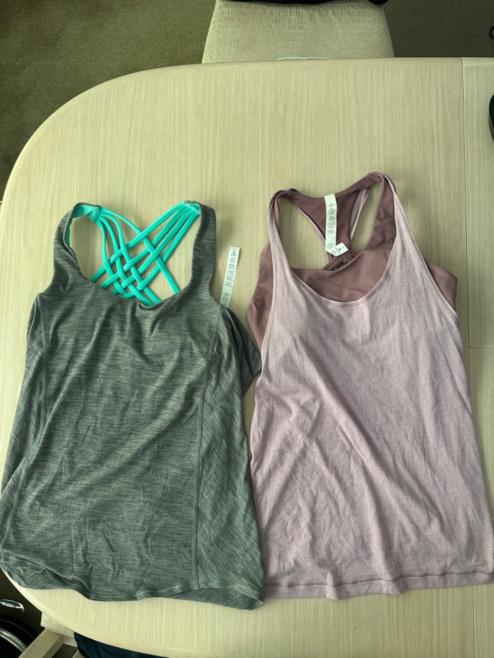 Lululemon set 2 Strappy Active Tank Top - size 4